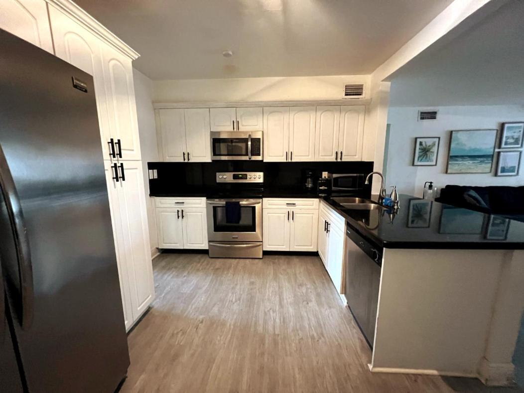 Apartment Designed Private In